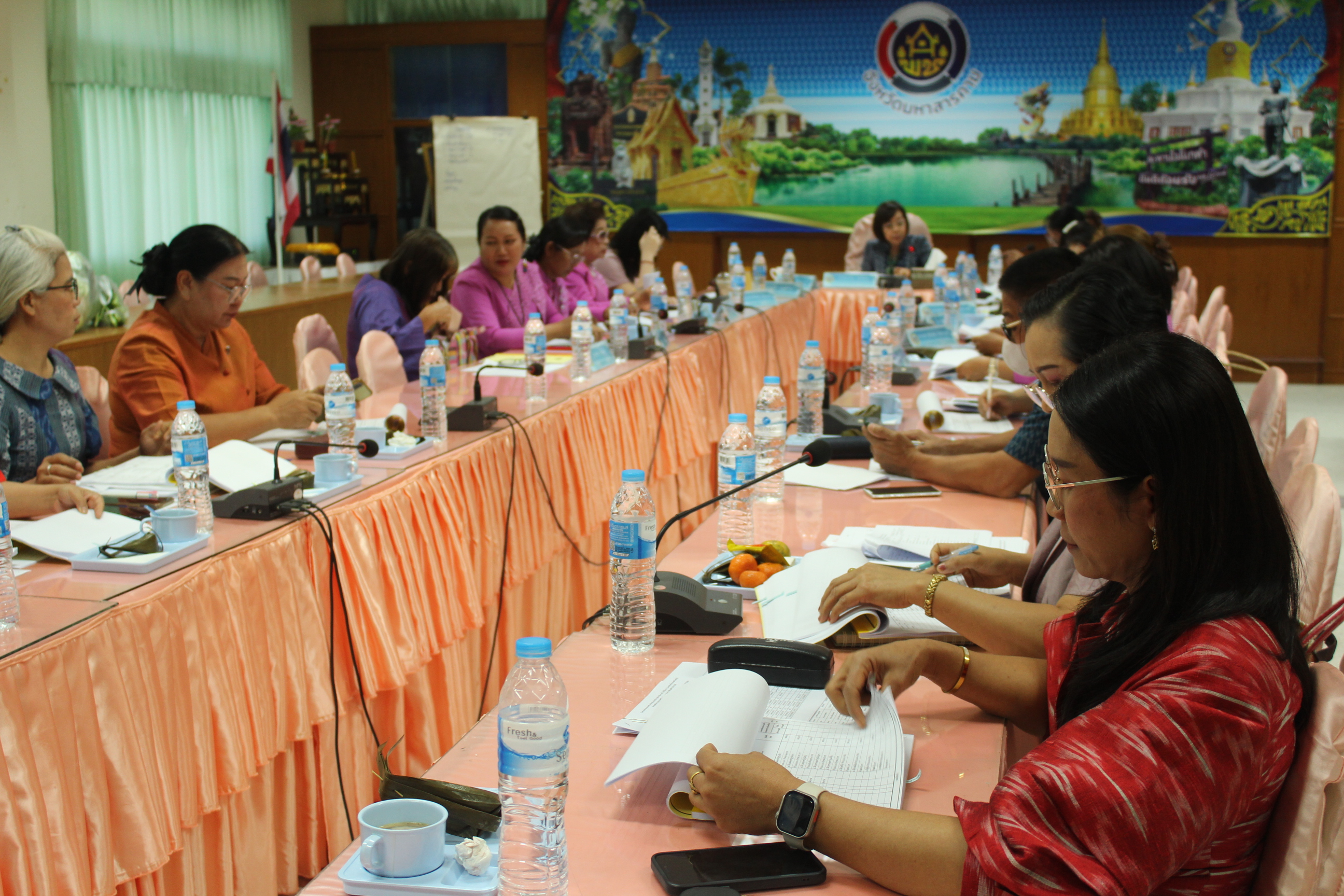 พช.มหาสารคาม ประชุมคณะทำงานขับเคลื่อนกองทุนพัฒนาบทบาทสตรีจังหวัดมหาสารคาม ครั้งที่ 1/2567