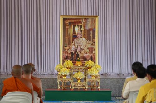 พช.มหาสารคาม ร่วมพิธีเจริญพระพุทธมนต์เฉลิมพระเกียรติ ถวายพระพรชัยมงคลแด่ พระบาทสมเด็จพระเจ้าอยู่หัว เนื่องในโอกาสวันเฉลิมพระชนมพรรษา 6 รอบ 28 กรกฎาคม 2567