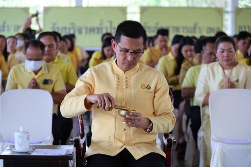 พช.มหาสารคาม ร่วมพิธีเจริญพระพุทธมนต์เฉลิมพระเกียรติ ถวายพระพรชัยมงคลแด่ พระบาทสมเด็จพระเจ้าอยู่หัว เนื่องในโอกาสวันเฉลิมพระชนมพรรษา 6 รอบ 28 กรกฎาคม 2567
