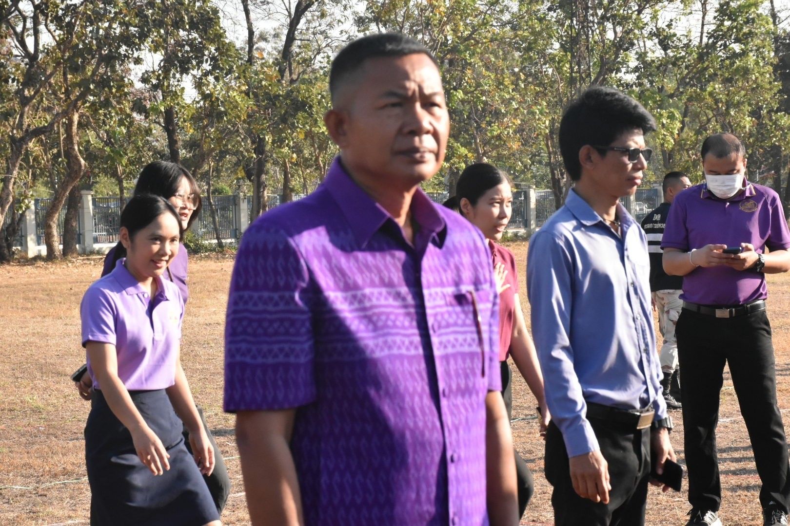พช.มหาสารคาม พร้อมใจกันใส่เสื้อสีม่วงร่วมกิจกรรมถวายกำลังใจ สมเด็จพระกนิษฐาธิราชเจ้า กรมสมเด็จพระเทพรัตนราชสุดาฯ สยามบรมราชกุมารี