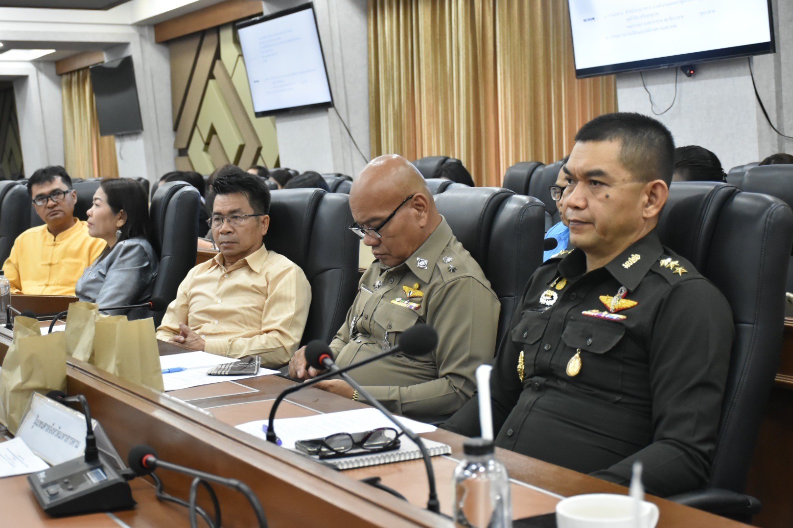 พช.มหาสารคาม ร่วมประชุมคณะกรรมการจัดงานประเพณีบุญเบิกฟ้าและงานกาชาดจังหวัดมหาสารคาม ประจำปี 2567