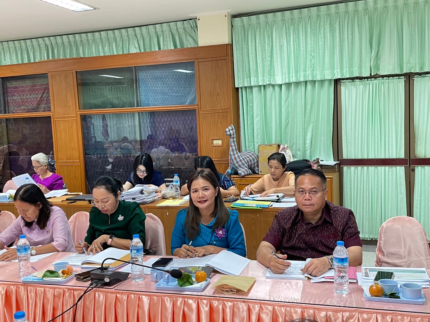 พช.มหาสารคาม ประชุมคณะอนุกรรมการบริหารกองทุนพัฒนาบทบาทสตรี ระดับจังหวัด ครั้งที่ 2/2567