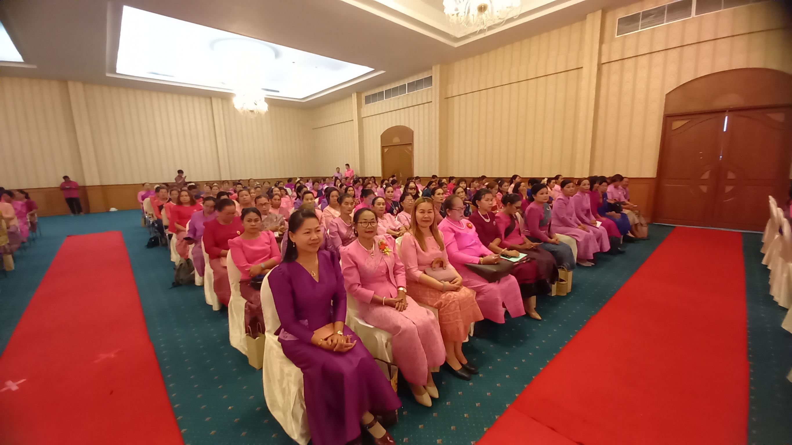 สตรีมหาสารคาม จัดงาน “159 ปี พลังสตรีศรีมหาสารคาม พลังสามัคคี พลังสร้างสรรค์ชุมชนสู่ความอุดมสมบูรณ์พูนสุข ประจำปี 2567”