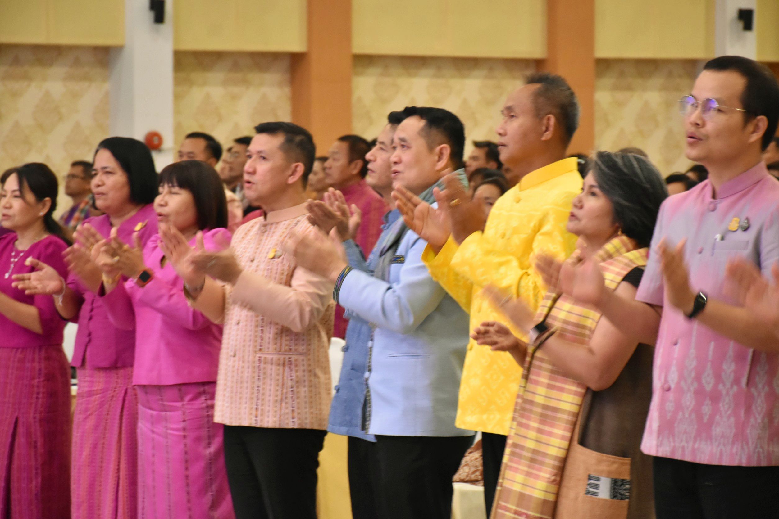 พช. มหาสารคาม ร่วมประชุมเชิงปฏิบัติการตรวจติดตามผลการดำเนินงานของหน่วยรับตรวจรายไตรมาส ครั้งที่ ๑/๒๕๖๗ กลุ่มจังหวัดภาคตะวันออกเฉียงเหนือตอนกลาง (กาฬสินธุ์ ขอนแก่น มหาสารคาม ร้อยเอ็ด)