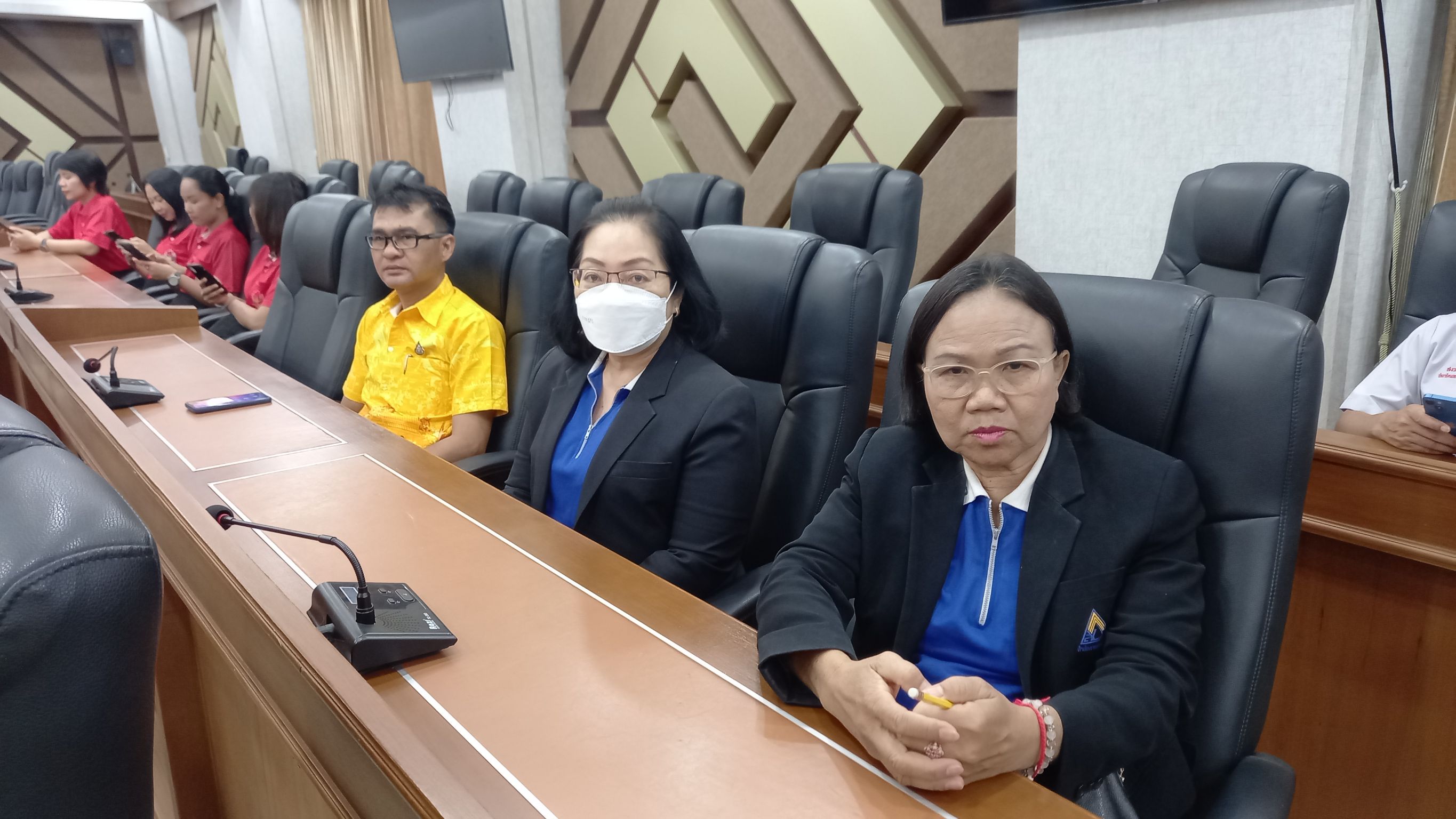 พช.มหาสารคาม ร่วมกิจกรรมโครงการอบรมพัฒนาศีลธรรมคุณธรรมจริยธรรมข้าราชการจังหวัดมหาสารคาม ปี 2567