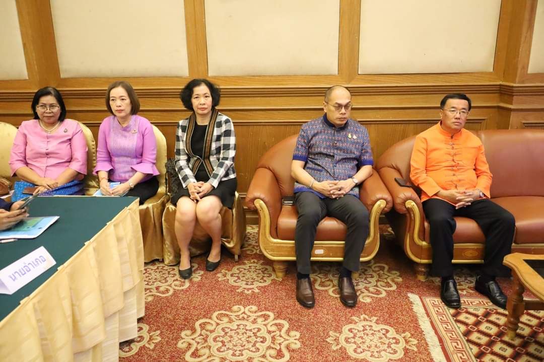 พช.มหาสารคาม ร่วมกิจกรรมศูนย์ส่งเสริมพัฒนาประชาธิปไตย ส่งเสริมพลเมืองดีวิถีประชาธิปไตย ระดับจังหวัดและการประชุมคณะกรรมการขับเคลื่อนศูนย์ส่งเสริมพัฒนาประชาธิปไตย จังหวัดมหาสารคาม