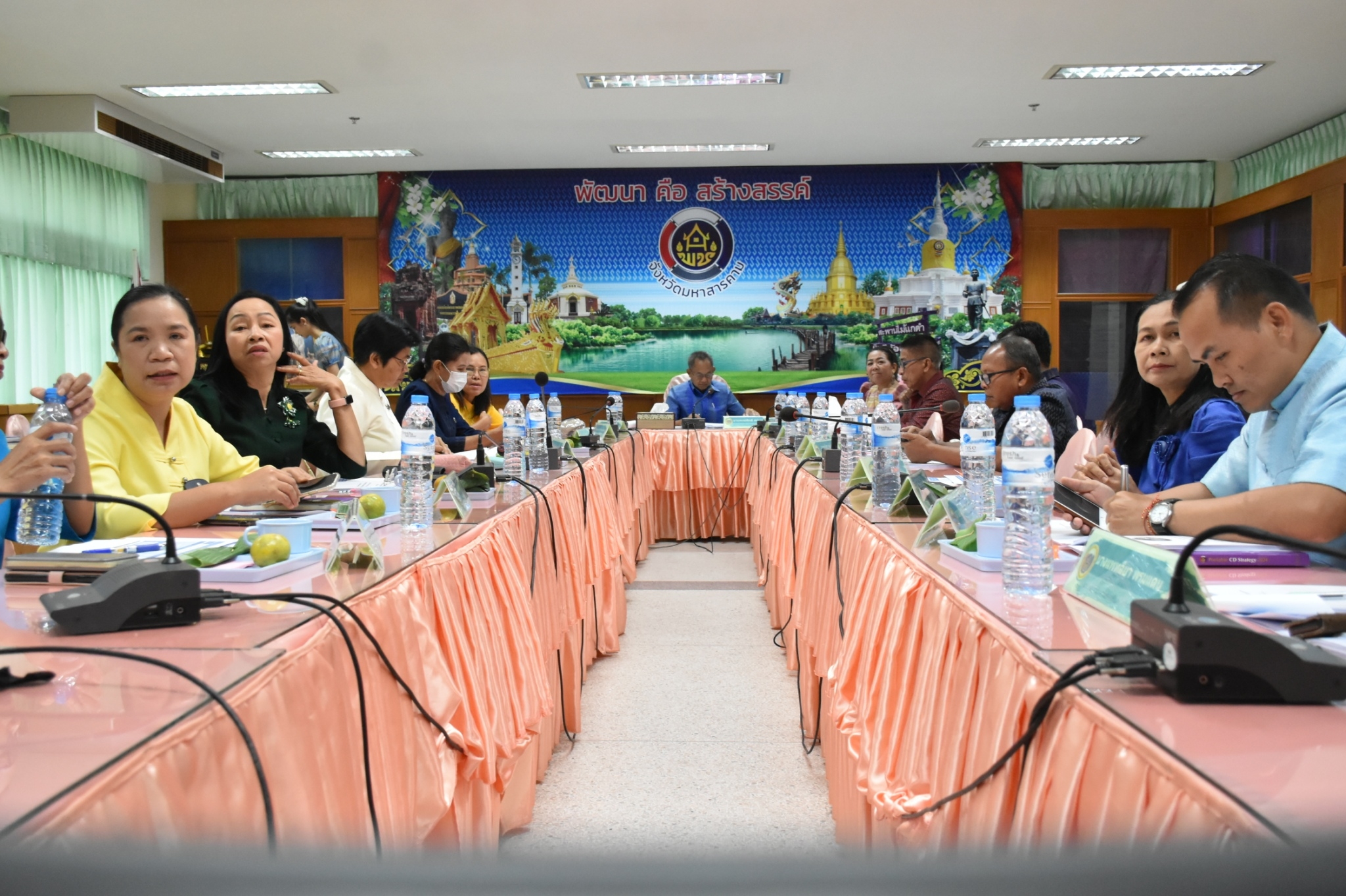พช.มหาสารคาม ประชุมประจำเดือนสำนักงานพัฒนาชุมชนจังหวัดมหาสารคาม ครั้งที่ 2/2567