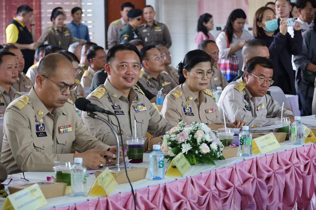 นายเศรษฐา ทวีสิน นายกรัฐมนตรี พร้อมคณะ ลงพื้นที่ตรวจราชการที่จังหวัดมหาสารคาม