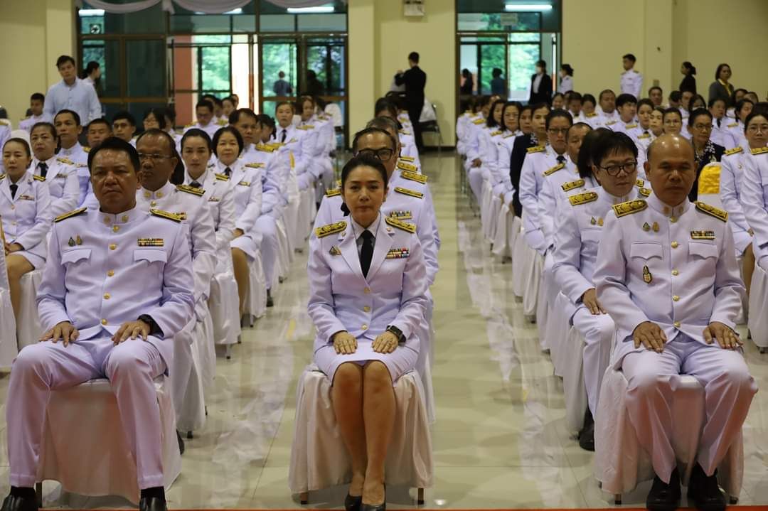 พช.มหาสารคาม ร่วมพิธีวางพวงมาลา วันที่ระลึก “พระบาทสมเด็จพระปกเกล้าเจ้าอยู่หัว”