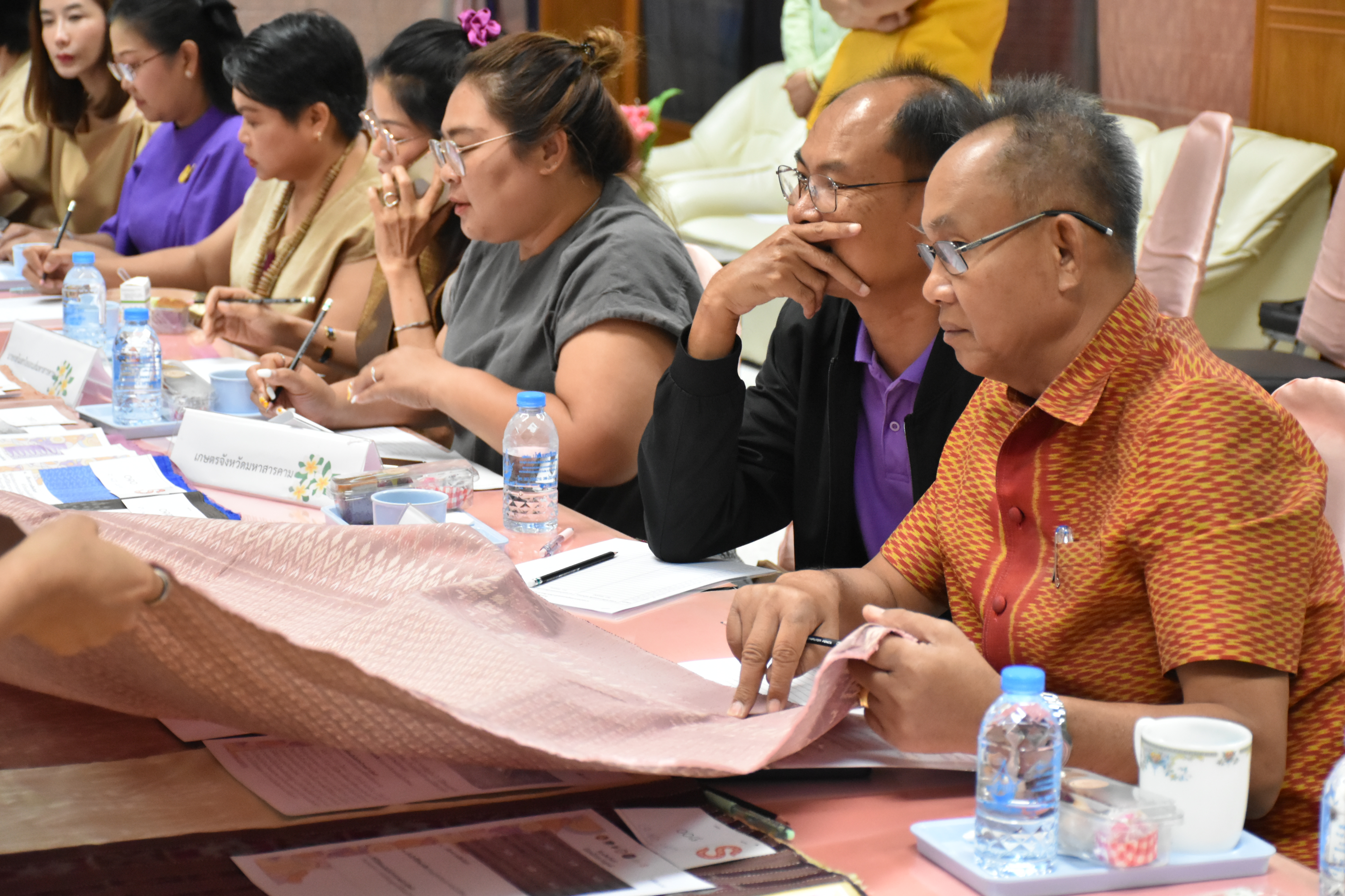 จังหวัดมหาสารคามจัดการประกวดสุดยอดผ้าจังหวัดมหาสารคาม ประจำปี 2567