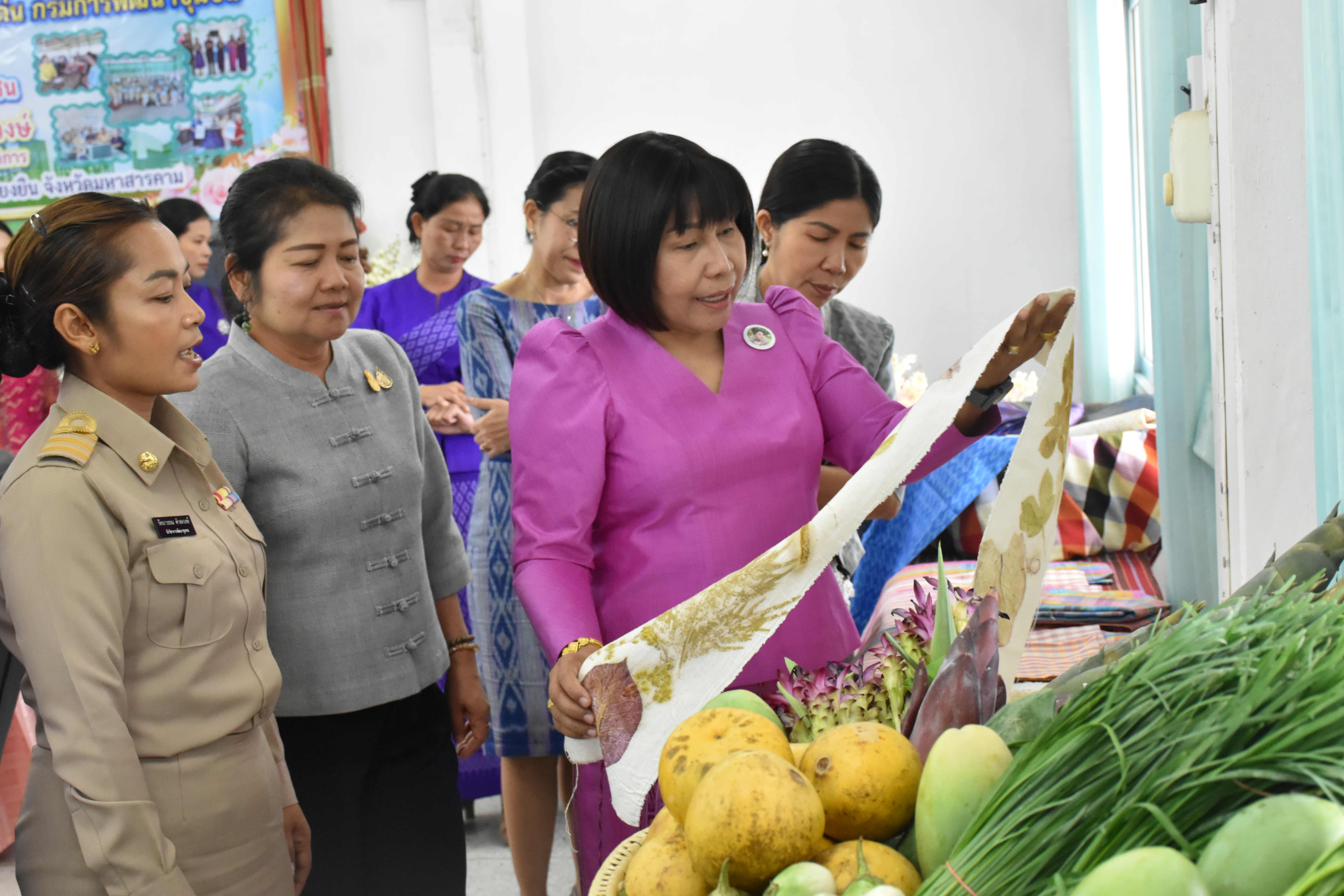 ผู้ตรวจราชการกรม กรมการพัฒนาชุมชน (นางนวลจันทร์ ศรีมงคล) เป็นประธานคัดเลือกข้าราชการ ลูกจ้างประจำ และพนักงานราชการดีเด่น ปี 2567 ประเภท พัฒนากรขวัญใจ ระดับเขตตรวจราชการ จังหวัดมหาสารคาม