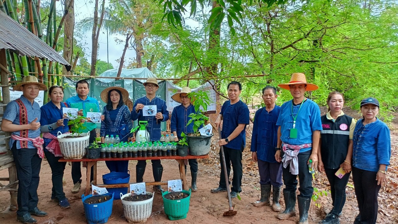 พช.มหาสารคาม ผนึกกำลังร่วมกับภาคีเครือข่ายโคกหนองนา จัดกิจกรรม “เอามื้อสามัคคี ทำความดี ถวายเป็นพระราชกุศล” เนื่องในโอกาสวันฉัตรมงคล วันที่ 4 พฤษภาคม 2567