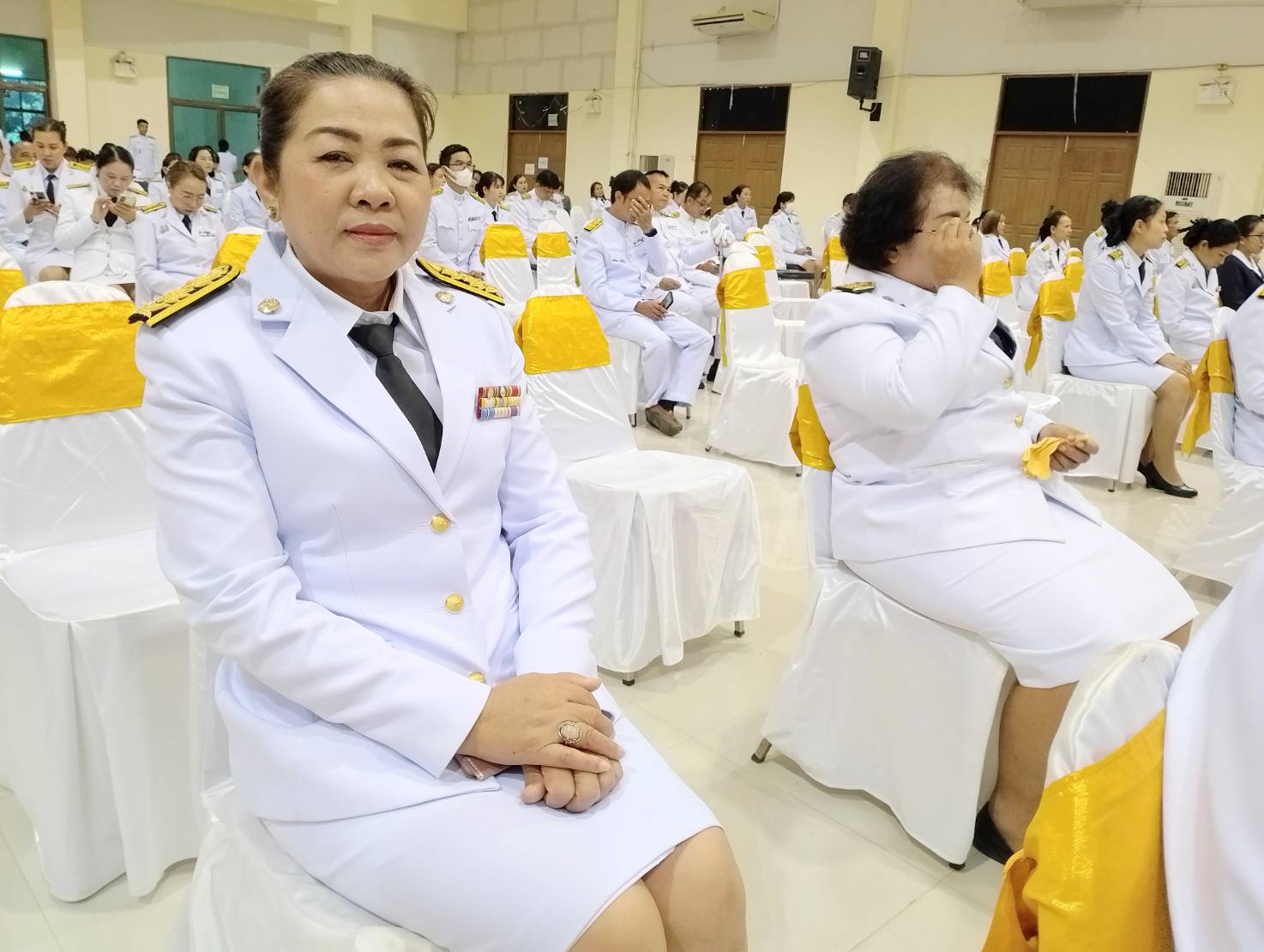 พช.มหาสารคาม ร่วมพิธีวันที่ระลึกคล้ายวันสวรรคตพระบาทสมเด็จพระปรเมนทรมหาอานันทมหิดล พระอัฐมรามาธิบดินทร