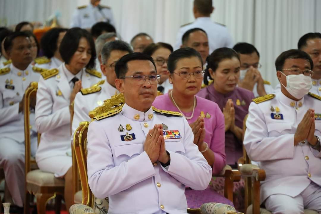 พช.มหาสารคาม ร่วมพิธีทำบุญตักบาตร ถวายเป็นพระราชกุศลแด่ สมเด็จพระนางเจ้าฯ พระบรมราชินี เนื่องในโอกาสวันเฉลิมพระชนมพรรษา 3 มิถุนายน พ.ศ. 2567