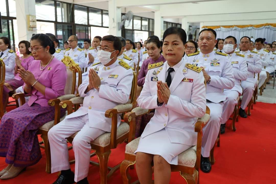 พช.มหาสารคาม ร่วมพิธีทำบุญตักบาตร ถวายเป็นพระราชกุศลแด่ สมเด็จพระนางเจ้าฯ พระบรมราชินี เนื่องในโอกาสวันเฉลิมพระชนมพรรษา 3 มิถุนายน พ.ศ. 2567