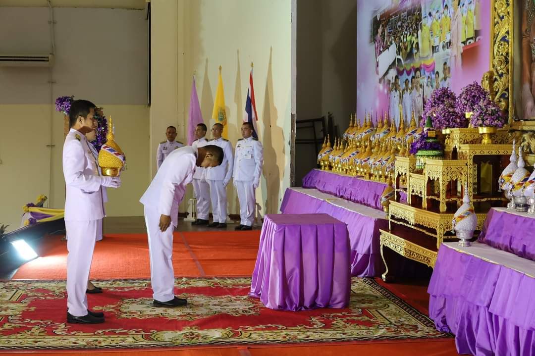 พช.มหาสารคาม ร่วมพิธีถวายเครื่องราชสักการะ วางพานพุ่ม และจุดเทียนถวายพระพรชัยมงคลสมเด็จพระนางเจ้าฯ พระบรมราชินี เนื่องในโอกาสวันเฉลิมพระชนมพรรษา 3 มิถุนายน 2567