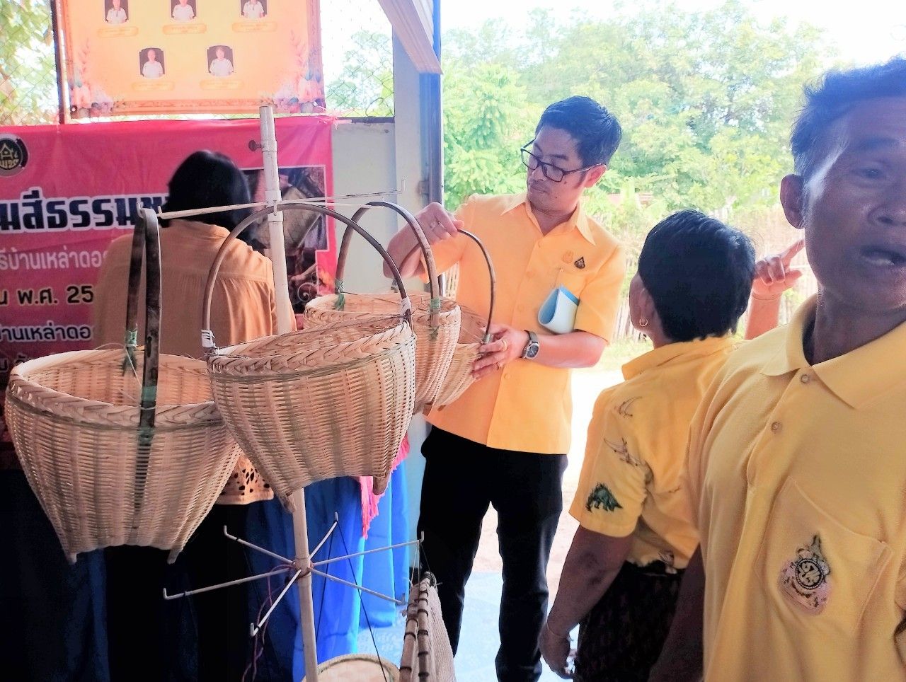 พช.มหาสารคาม ดำเนินการคัดสรรกิจกรรมพัฒนาชุมชนดีเด่น ประจำปี 2567