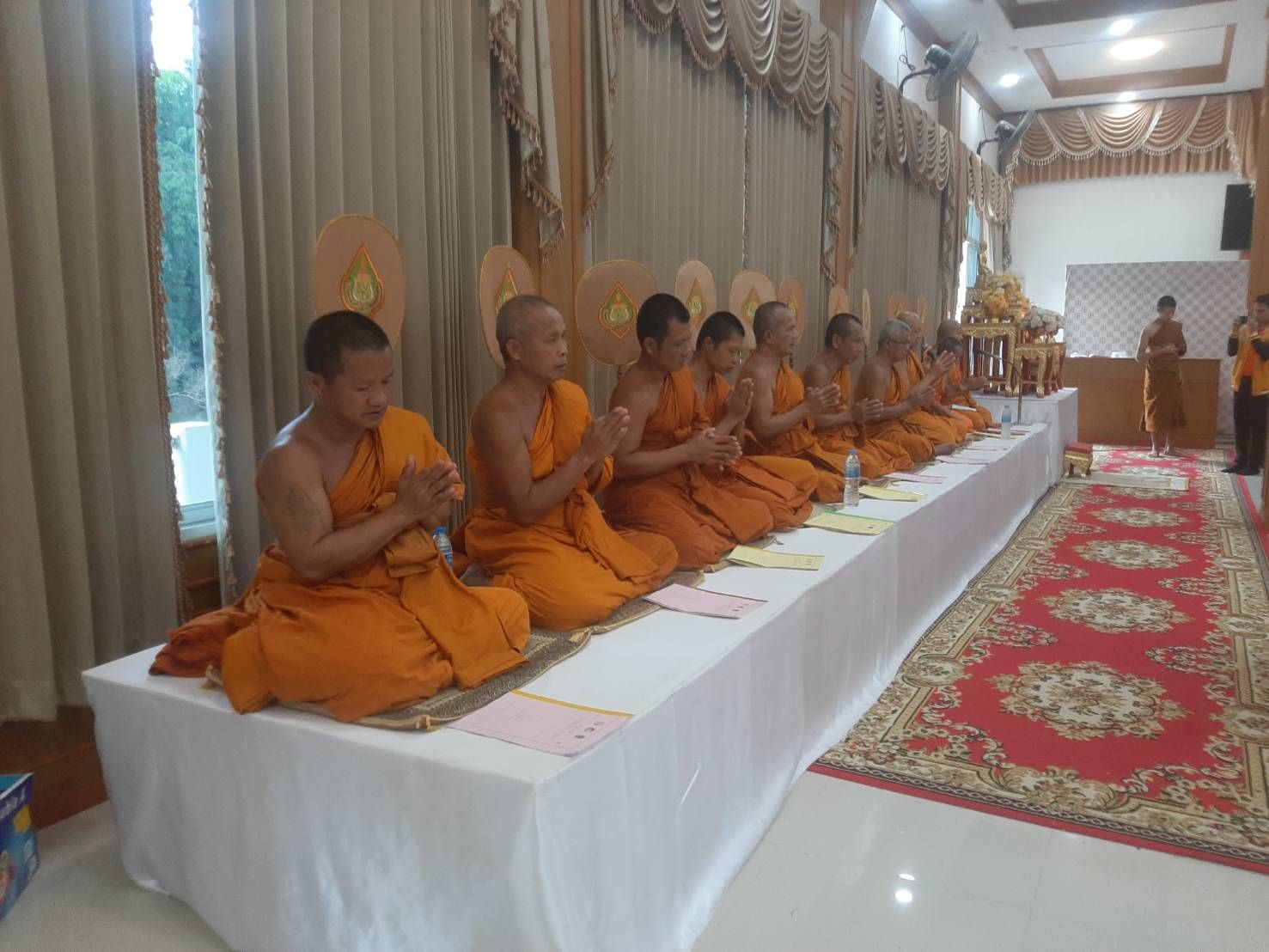พช.มหาสารคาม ร่วมพิธีเจริญพระพุทธมนต์เฉลิมพระเกียรติ