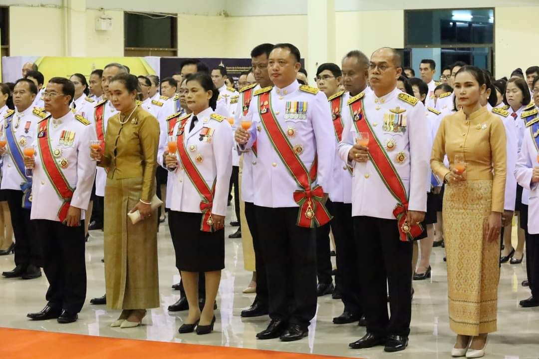 พช.มหาสารคาม ร่วมงานสโมสรสันนิบาตเฉลิมพระเกียรติพระบาทสมเด็จพระเจ้าอยู่หัว เนื่องในโอกาสพระราชพิธีมหามงคลเฉลิมพระชนมพรรษา 6 รอบ 28 กรกฎาคม 2567