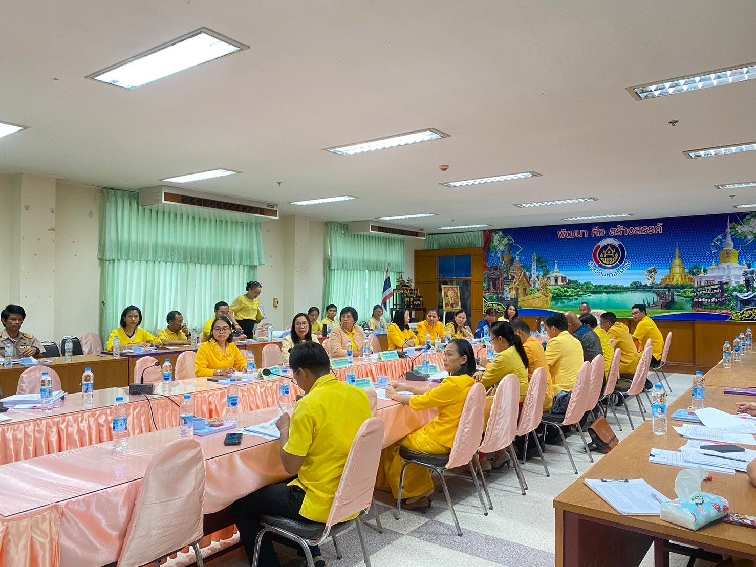 พช.มหาสารคาม ประชุมประจำเดือนสำนักงานพัฒนาชุมชนจังหวัดมหาสารคาม ครั้งที่ 7/2567