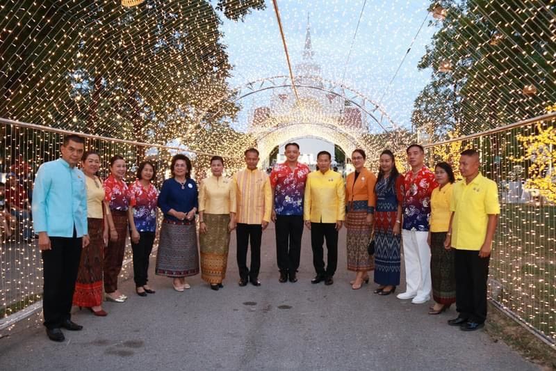 พช.มหาสารคาม ร่วมเปิดงานมหกรรมอาหาร“ร้อยแก่นสารสินธุ์”