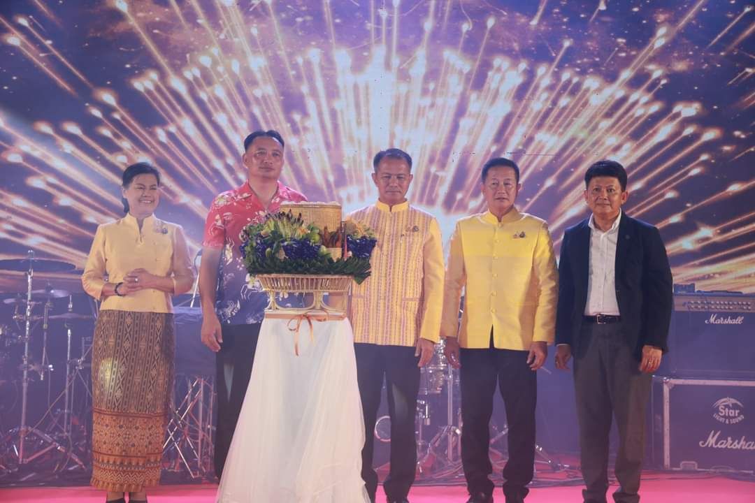 พช.มหาสารคาม ร่วมเปิดงานมหกรรมอาหาร“ร้อยแก่นสารสินธุ์”