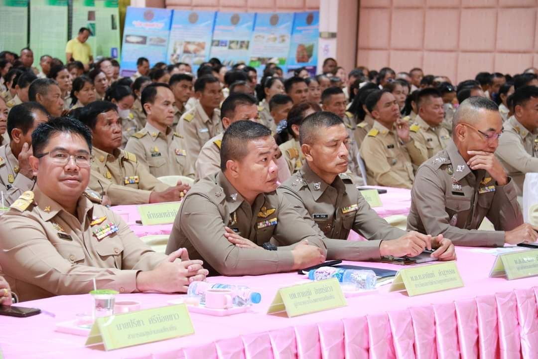 พช.มหาสารคาม ร่วมกิจกรรม ผู้ว่าฯ พบปะและมอบนโยบาย อำเภอเชียงยืน