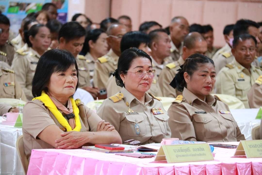 พช.มหาสารคาม ร่วมกิจกรรม ผู้ว่าฯ พบปะและมอบนโยบาย อำเภอเชียงยืน