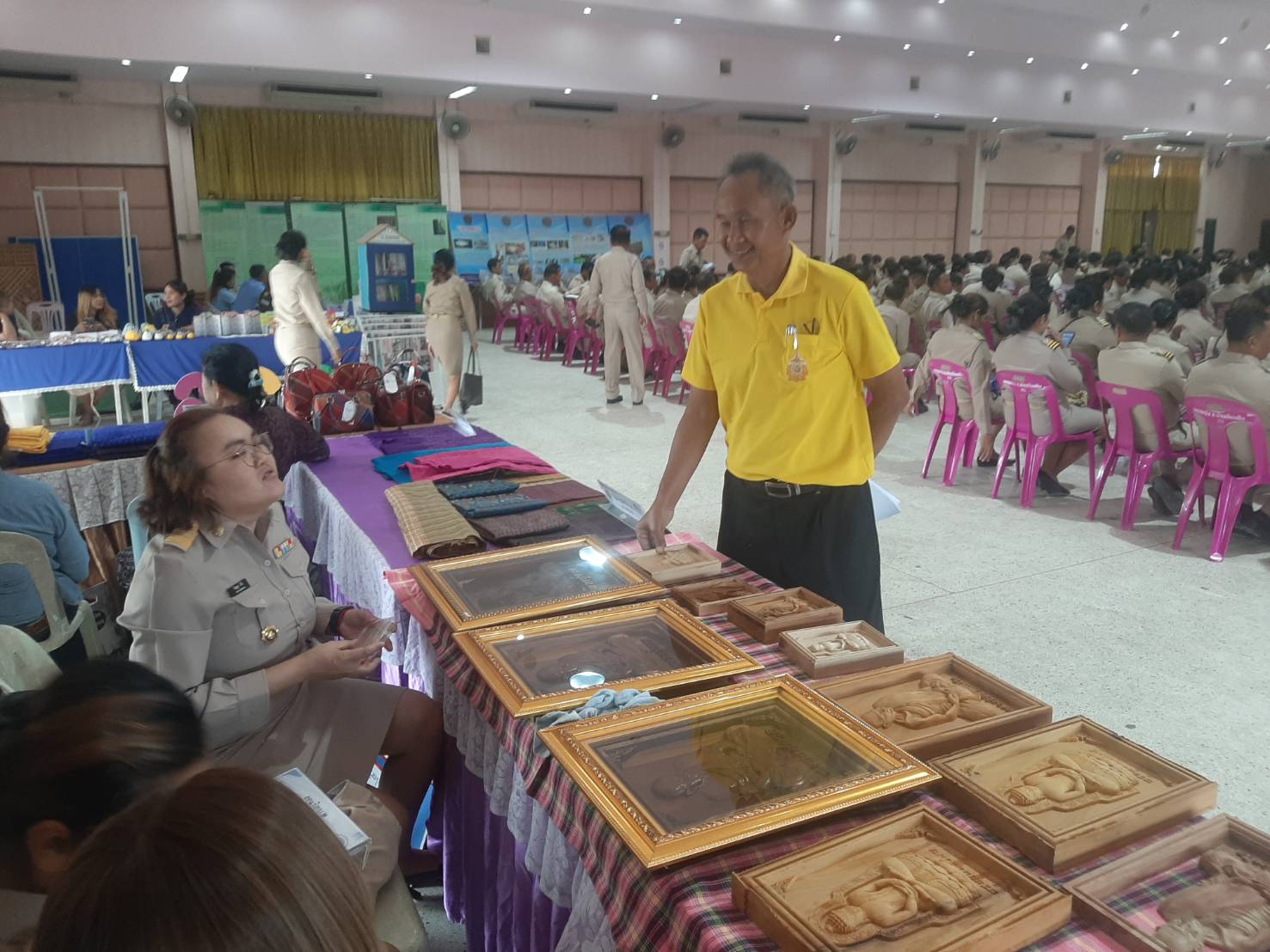 พช.มหาสารคาม ร่วมกิจกรรม ผู้ว่าฯ พบปะและมอบนโยบาย อำเภอเชียงยืน