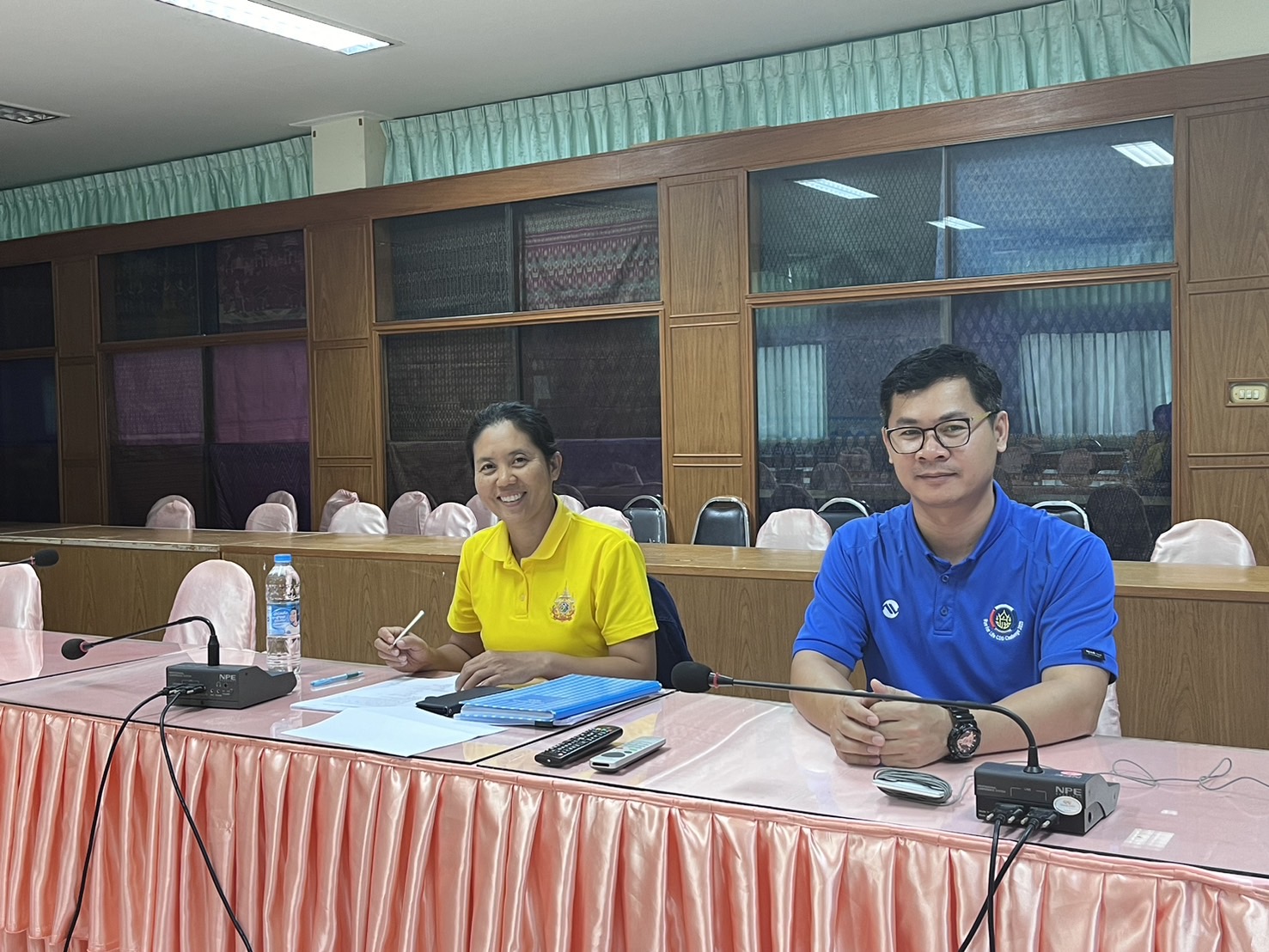 พช.มหาสารคาม ร่วมประชุมชี้แจงแบบสำรวจข้อมูลสถานะศูนย์เรียนรู้การพัฒนาคุณภาพชีวิตตามหลักทฤษฎีใหม่ ประยุกต์สู่ “โคก หนอง นา” ผ่านระบบวีดีทัศน์ทางไกล (Video Conference)