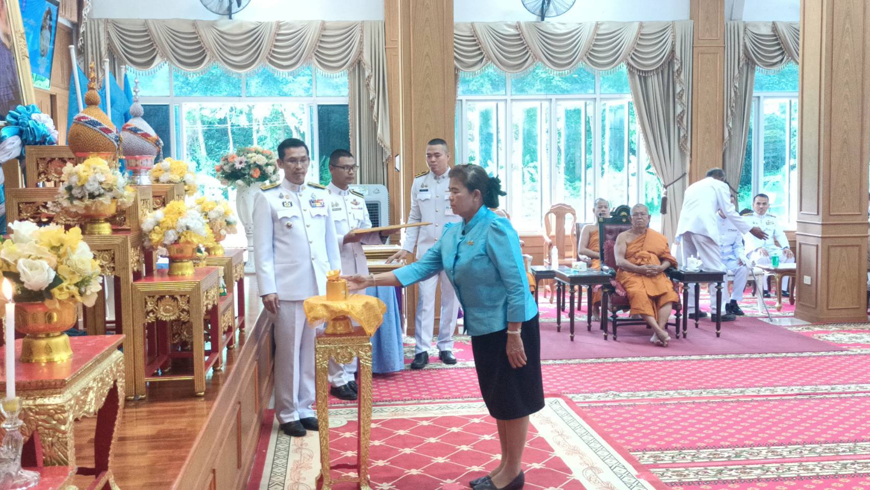 ⭐พช.มหาสารคาม✨      👉จัดพิธีมอบเงินพระราชทานขวัญถุงกองทุนแม่ของแผ่นดิน ประจำปี 2567 และบรมพระฉายาลักษณ์ สมเด็จพระนางเจ้าสิริกิติ์ พระบรมราชินีนาถ พระบรมราชชนนีพันปีหลวง