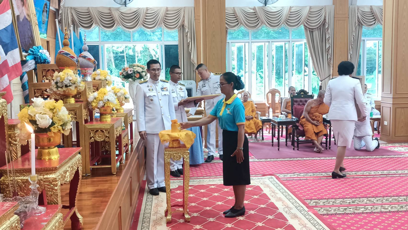 ⭐พช.มหาสารคาม✨      👉จัดพิธีมอบเงินพระราชทานขวัญถุงกองทุนแม่ของแผ่นดิน ประจำปี 2567 และบรมพระฉายาลักษณ์ สมเด็จพระนางเจ้าสิริกิติ์ พระบรมราชินีนาถ พระบรมราชชนนีพันปีหลวง