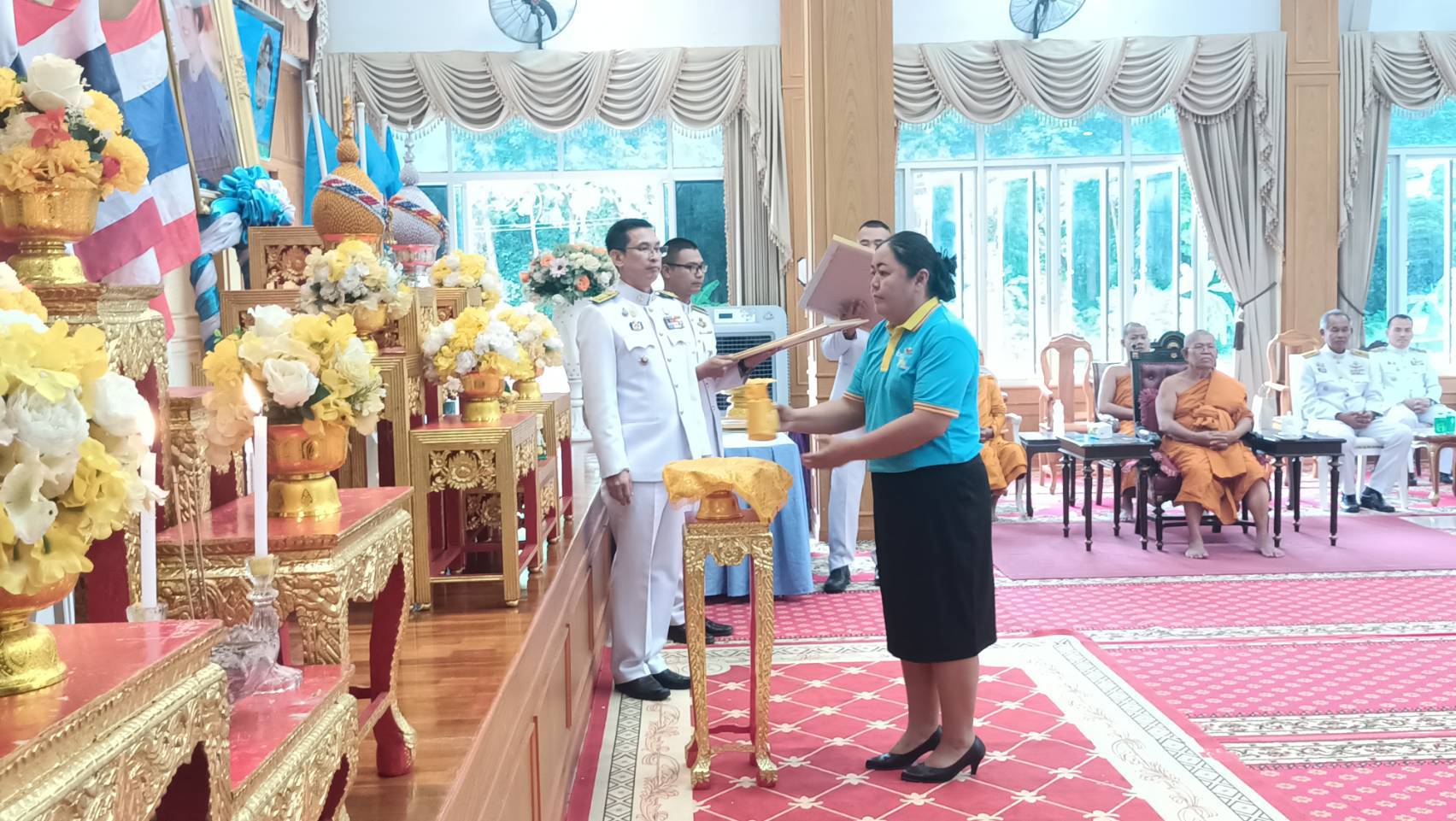 ⭐พช.มหาสารคาม✨      👉จัดพิธีมอบเงินพระราชทานขวัญถุงกองทุนแม่ของแผ่นดิน ประจำปี 2567 และบรมพระฉายาลักษณ์ สมเด็จพระนางเจ้าสิริกิติ์ พระบรมราชินีนาถ พระบรมราชชนนีพันปีหลวง