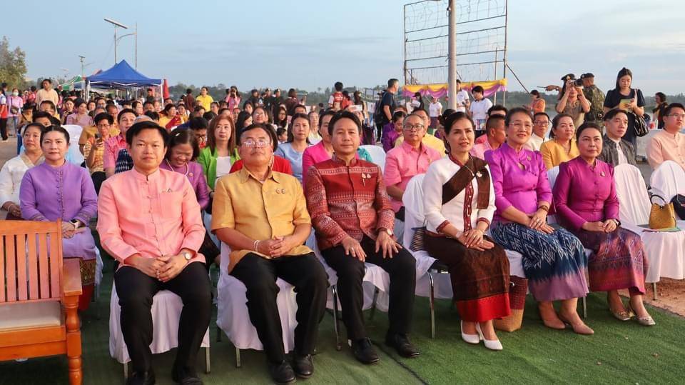 💠พช.มหาสารคาม ร่วมเปิดงานสืบสานประเพณีลอยกระทง ประจำปี 2567💠