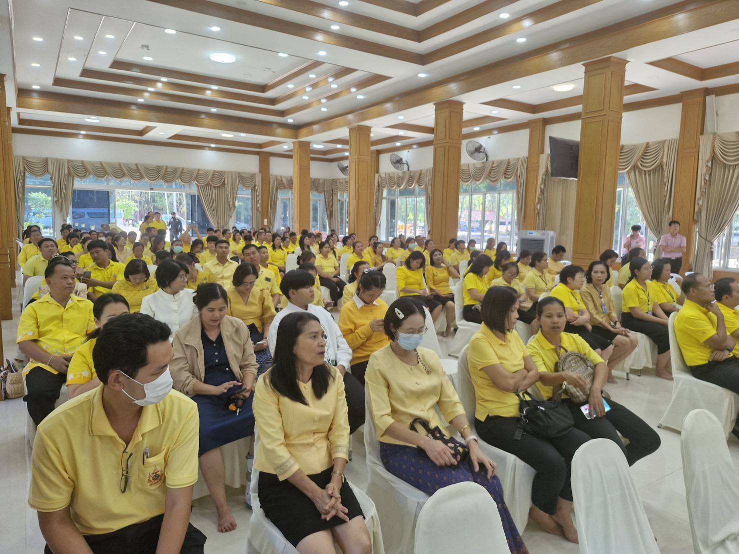 💠จังหวัดมหาสารคาม ประกอบพิธีเจริญพระพุทธมนต์และเจริญจิตตภาวนา ถวายเป็นพระราชกุศลเนื่องในโอกาสวันเฉลิมพระชนมพรรษาของพระบาทสมเด็จพระเจ้าอยู่หัว และพระบรมวงศานุวงศ์ ประจำปี 2567 โดยเครือข่ายองค์กรภาคีความร่วมมือ “โครงการวัด ประชา รัฐ สร้าง สุข” 💠