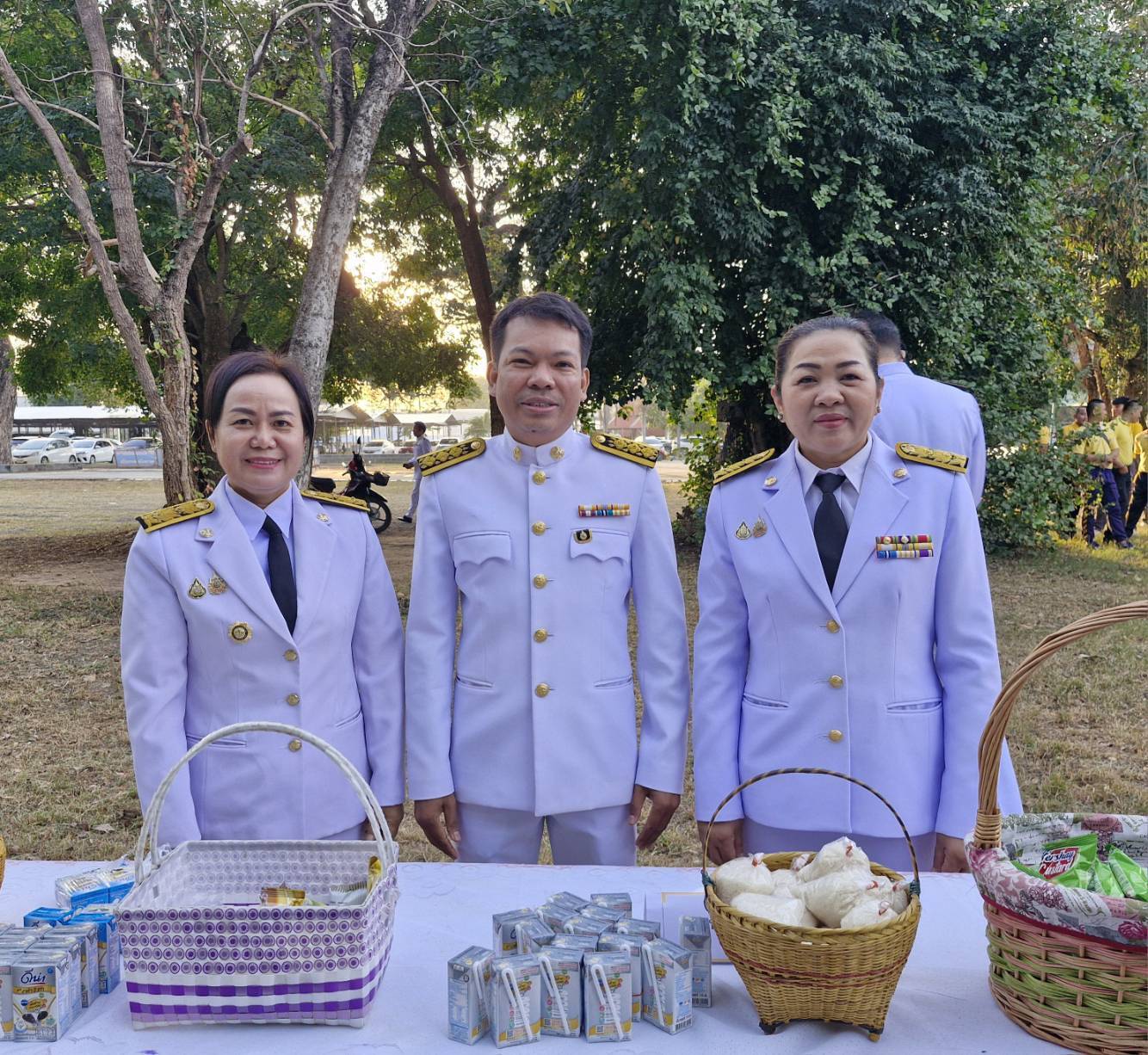 💠จังหวัดมหาสารคาม จัดพิธีทำบุญตักบาตรเนื่องในวันคล้ายวันพระบรมราชสมภพ พระบาทสมเด็จพระบรมชนกาธิเบศร มหาภูมิพลอดุลยเดชมหาราช บรมนาถบพิตร วันชาติ และวันพ่อแห่งชาติ 5 ธันวาคม 2567💠