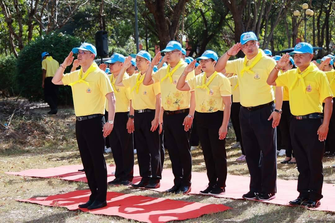 💠จังหวัดมหาสารคาม จัดกิจกรรมจิตอาสาเนื่องในวันคล้ายวันพระบรมราชสมภพ ในหลวงรัชกาลที่ 9 และวันพ่อแห่งชาติ 5 ธันวาคม 2567💠