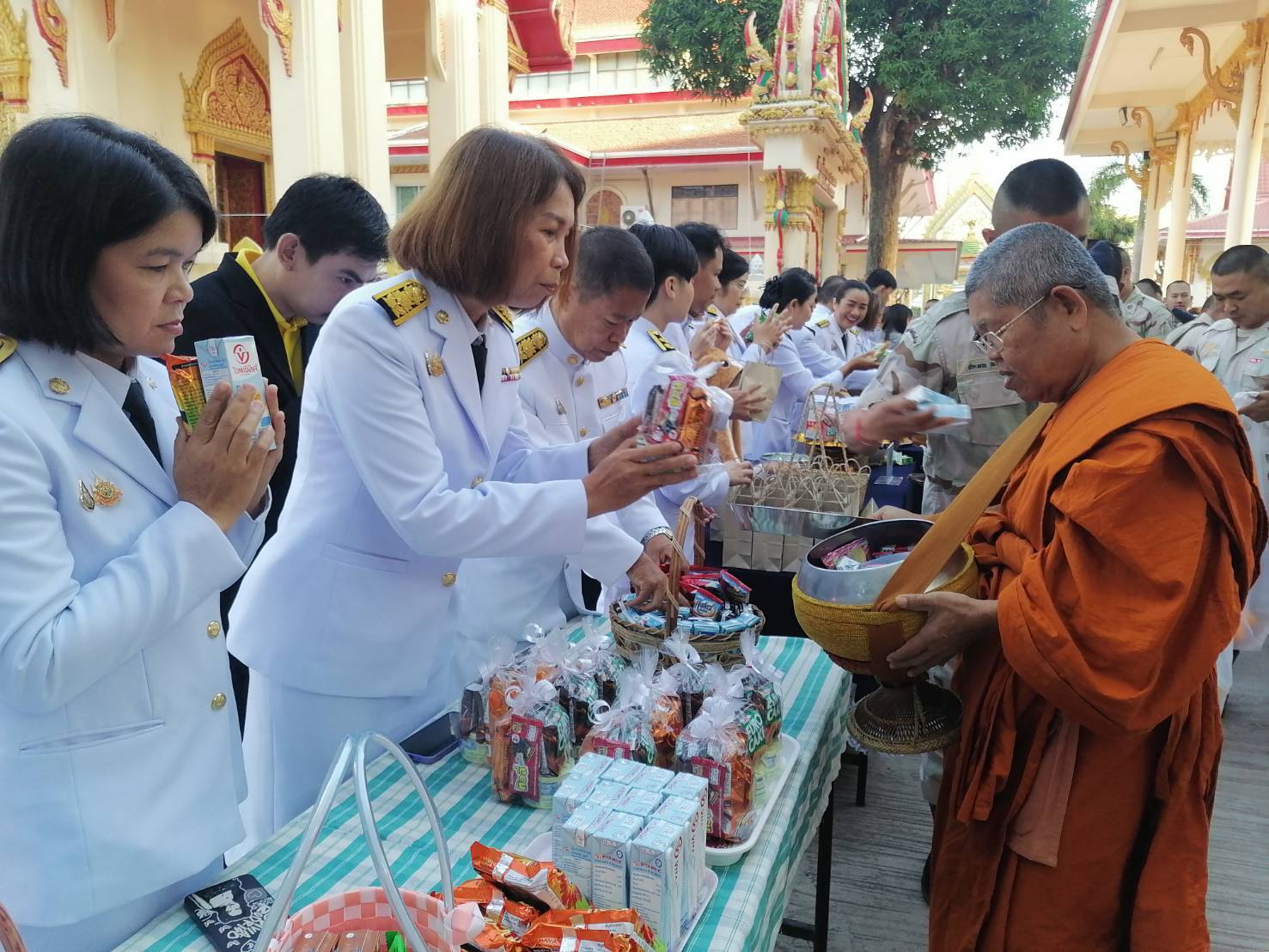 💠จังหวัดมหาสารคาม จัดพิธีทำบุญตักบาตรถวายพระกุศล และพิธีถวายพระพร เนื่องในโอกาสวันคล้ายวันประสูติ สมเด็จพระเจ้าลูกเธอ เจ้าฟ้าพัชรกิติยาภา นเรนทิราเทพยวดี กรมหลวงราชสาริณีสิริพัชร มหาวัชรราชธิดา💠