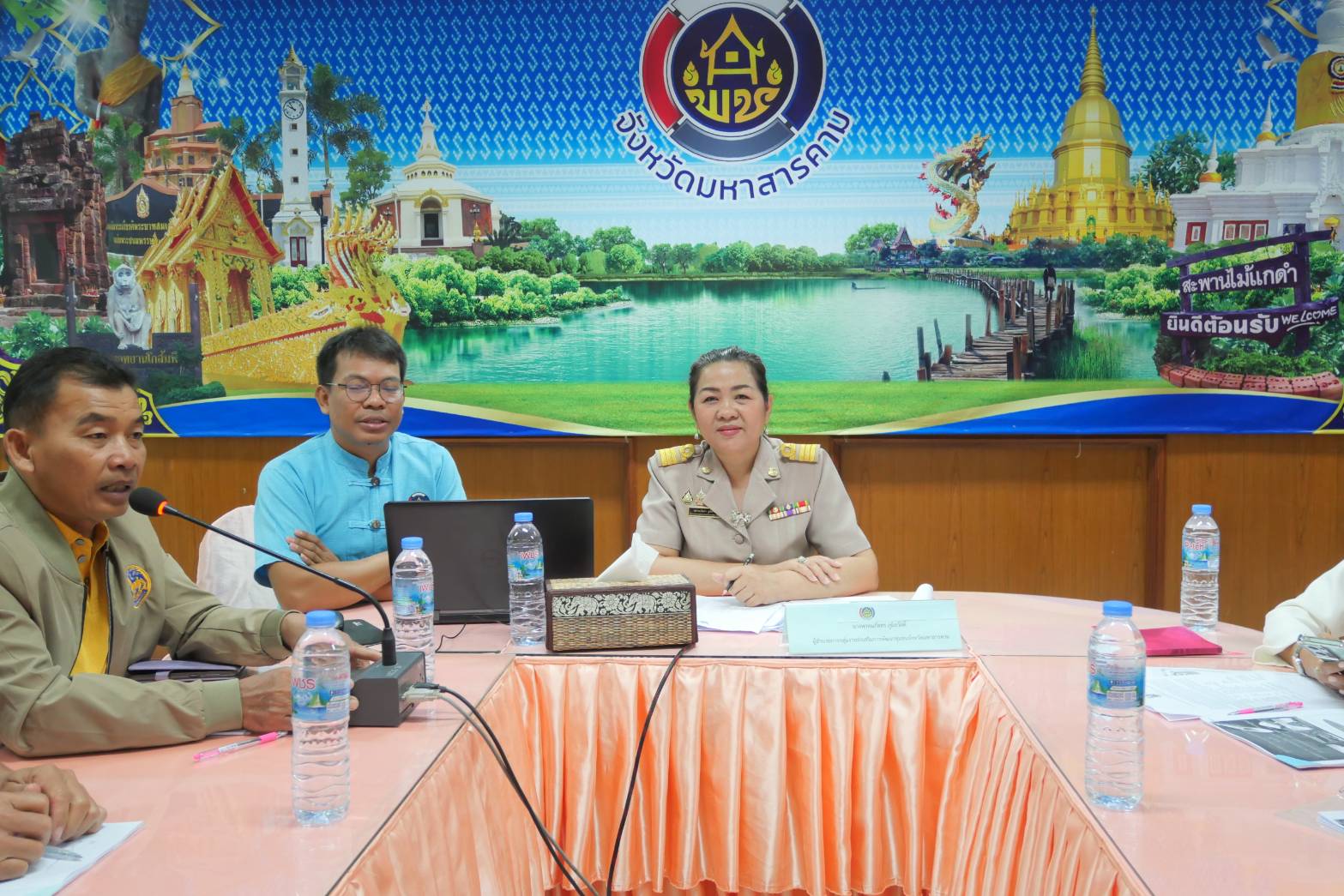 พช. มหาสารคาม จัดประชุมเชิงปฏิบัติการเสริทสรา้งทักษะคณะกรรมการบริหารศูนย์ประสานงานองค์การชุมชนระดับอำเภอ (ศอช.อ.)