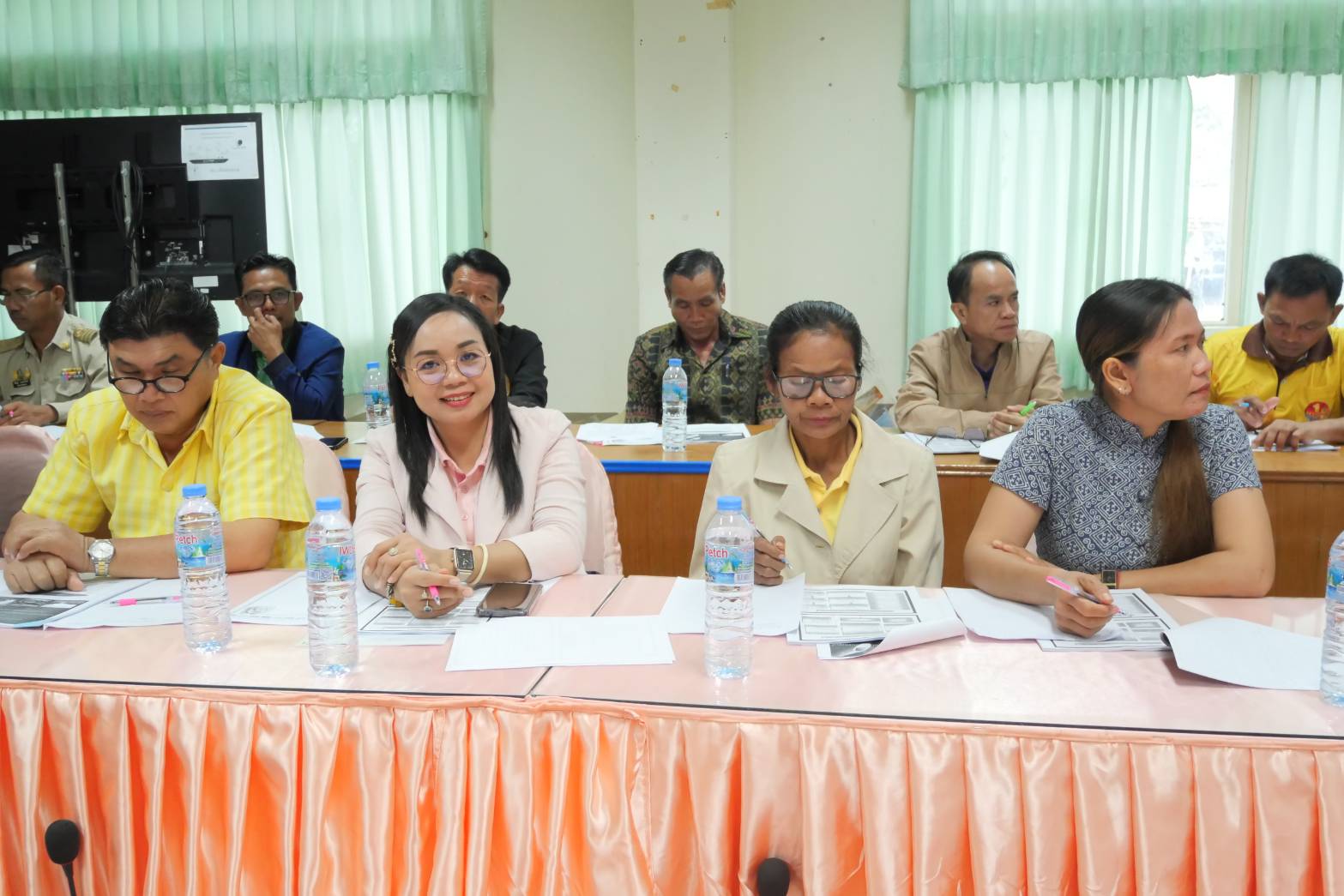 พช. มหาสารคาม จัดประชุมเชิงปฏิบัติการเสริทสรา้งทักษะคณะกรรมการบริหารศูนย์ประสานงานองค์การชุมชนระดับอำเภอ (ศอช.อ.)