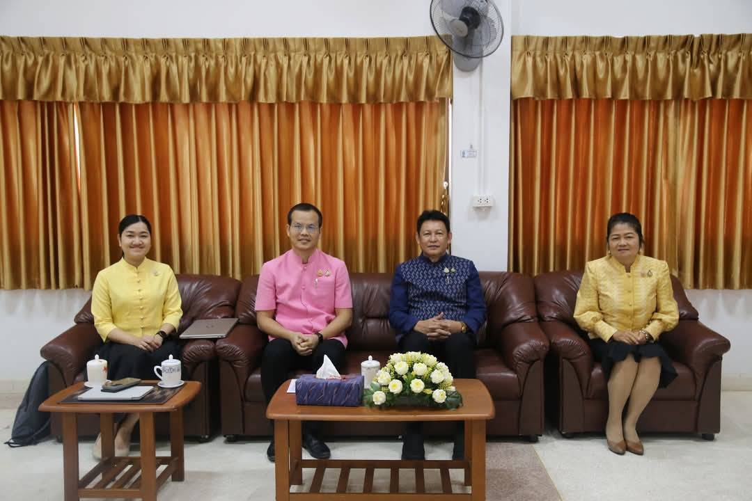 💠พช.มหาสารคาม  ร่วมประชุมเชิงปฏิบัติการ พัฒนาศักยภาพการขจัดความยากจนแบบบูรณาการ (4 ภาค) ภาคตะวันออกเฉียงเหนือ ณ หอประชุมกัลปพฤกษ์ ศูนย์ศึกษาและพัฒนาชุมชนอุดรธานี💠