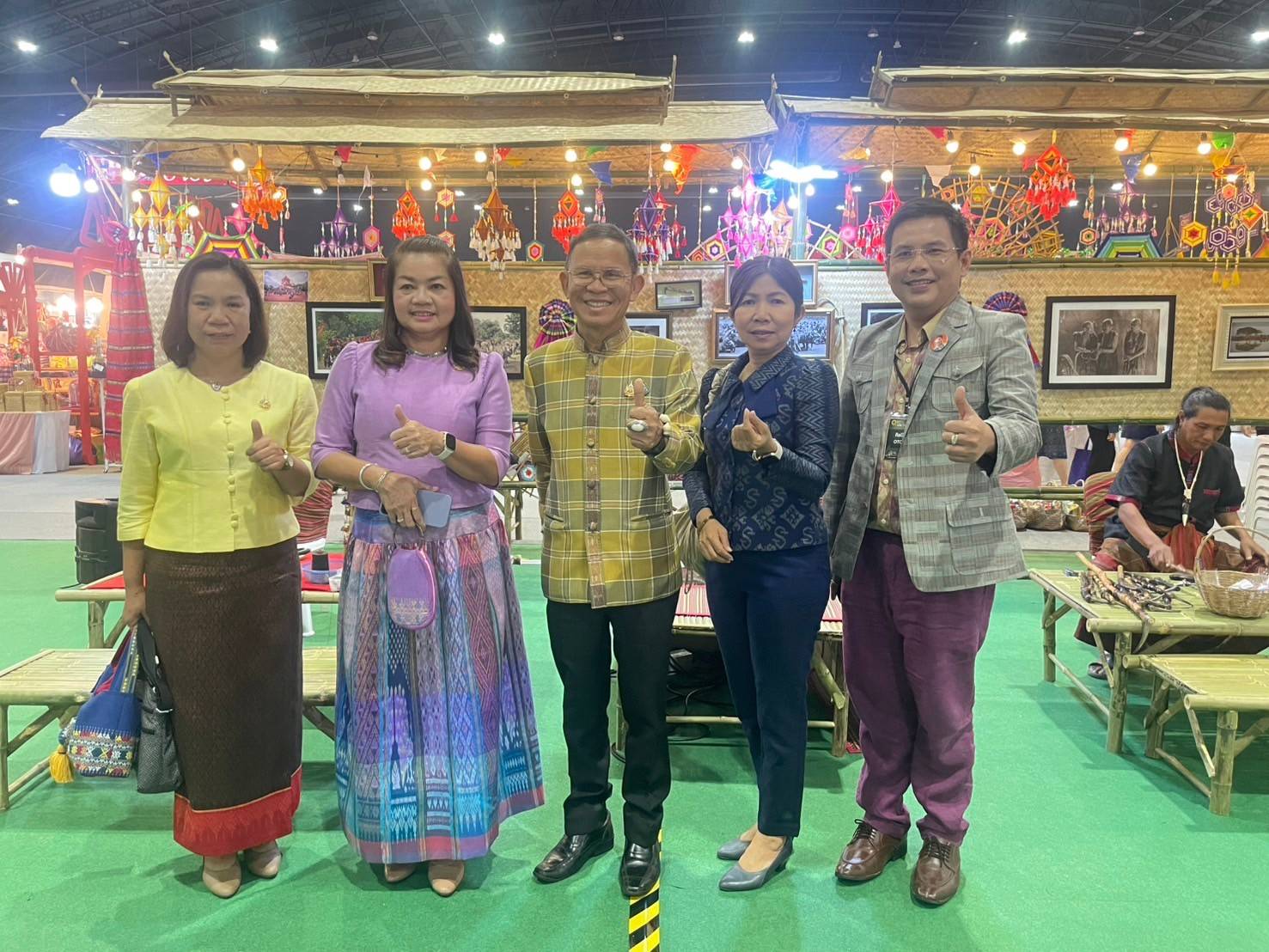 💠จังหวัดมหาสารคาม ร่วมพิธีเปิด “OTOP City 2024 Happy Market” กระทรวงมหาดไทยมอบความสุขให้คนไทยส่งท้ายปลายปี 💠