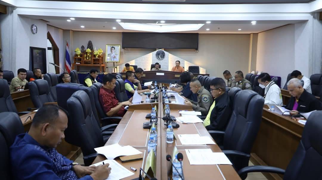 💠จังหวัดมหาสารคาม ประชุมเตรียมความพร้อมในการต้อนรับนายกรัฐมนตรี ลงพื้นที่มอบนโยบายในการแก้ไขปัญหาอุทกภัยลุ่มน้ำชี  และเป็นประธานในพิธีเปิดงาน ออนซอนกลองยาววาปี ของดีพื้นบ้าน สืบสานตำนานเมืองวาปีปทุม 142 ปี (ครั้งที่ 29)💠