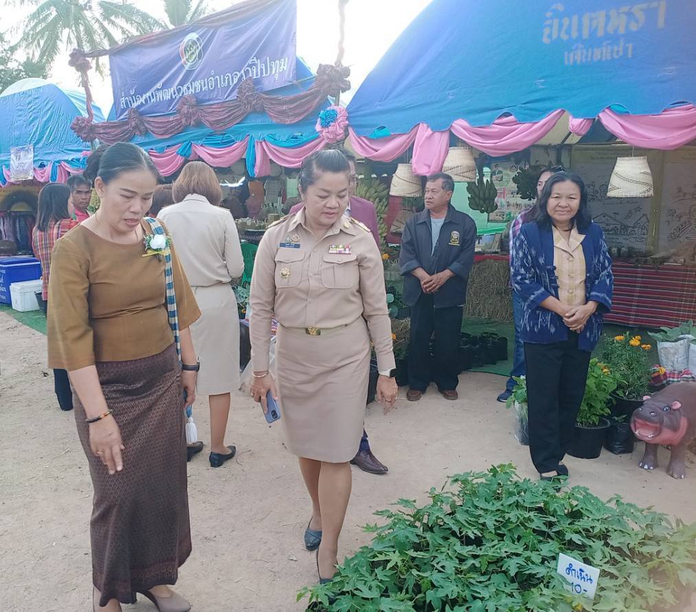 💠พช.มหาสารคาม ร่วมเปิดงานออนซอนกลองยาวชาววาปี ของดีพื้นบ้านสืบสานตำนานเมืองวาปีปทุม 142 ปี ครั้งที่ 29 ประจำปี พ.ศ 2567💠