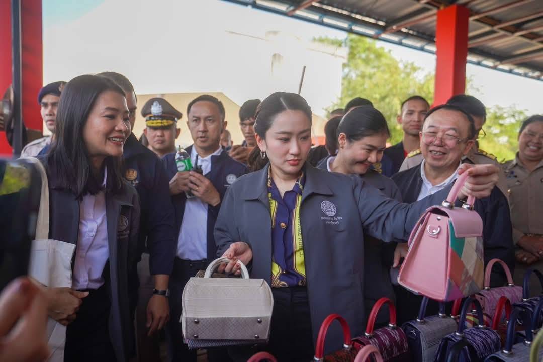 💠จังหวัดมหาสารคาม ร่วมต้อนรับนายกรัฐมนตรี นางสาวแพรทองธาร ชินวัตร ในโอกาสเดินทางมาปฏิบัติราชการในพื้นที่ จังหวัดมหาสารคาม💠