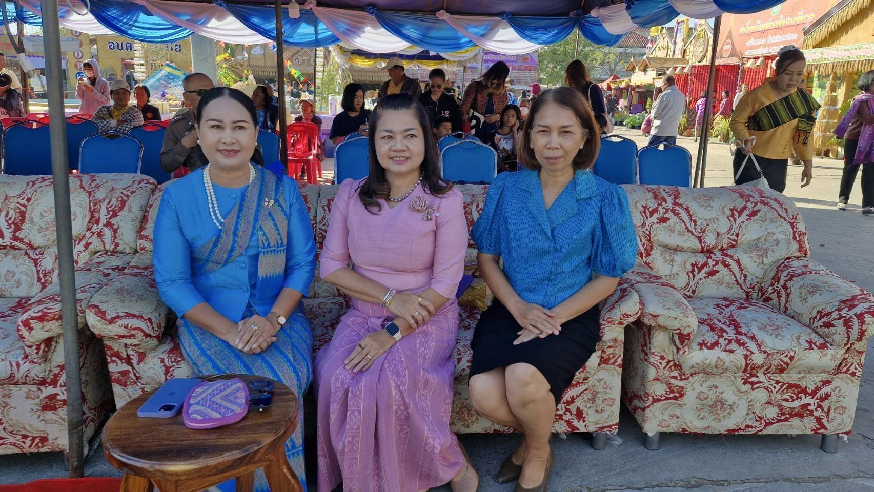 💠พช.มหาสารคามร่วมเปิดงาน มหกรรมสินค้าชุมชนหนึ่งตำบล หนึ่งผลิตภัณฑ์ (OTOP) และงานกาชาดอำเภอ พยัคฆภูมิพิสัย ประจำปี 2567💠