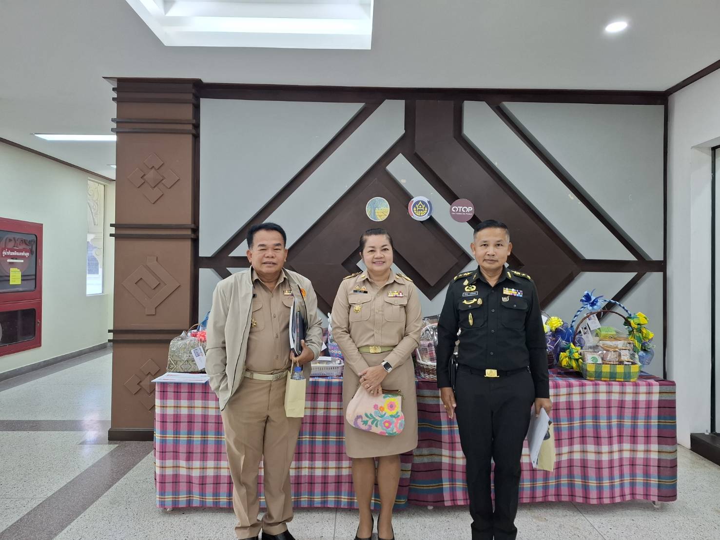 พช.มหาสารคาม ร่วมประชุมกรมการจังหวัดมหาสารคาม ประจำเดือน ธันวาคม 2567