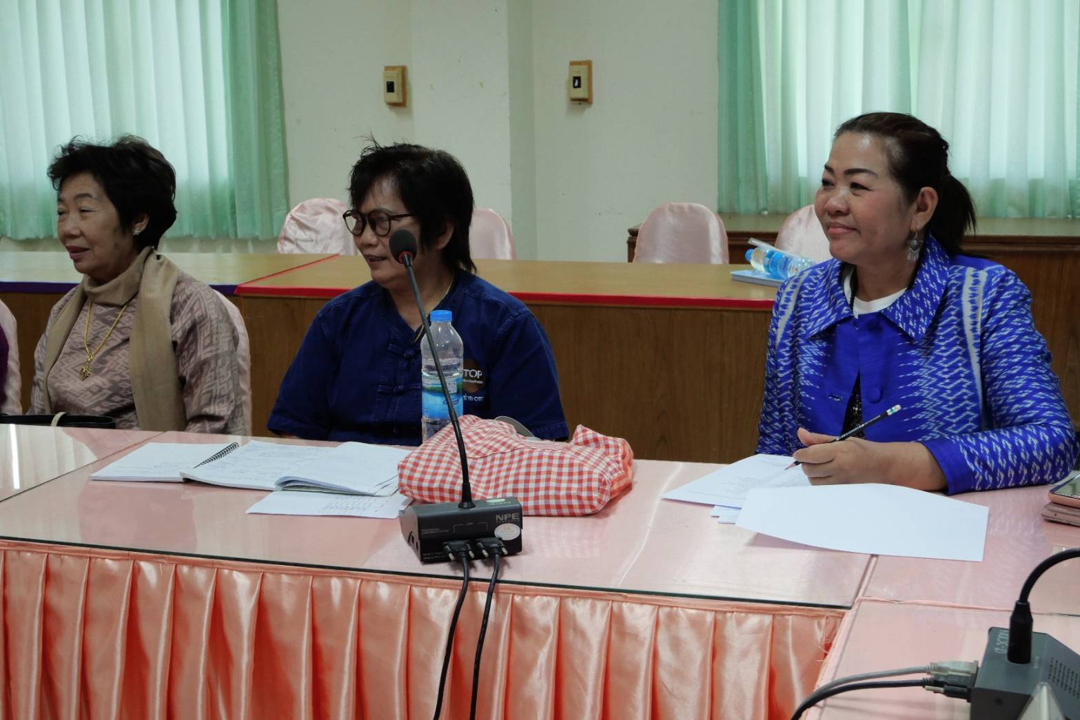 พช.มหาสารคาม  ร่วมประชุมคณะกรรมการเครือข่ายกลุ่มอาชีพและ OTOP จังหวัดมหาสารคาม