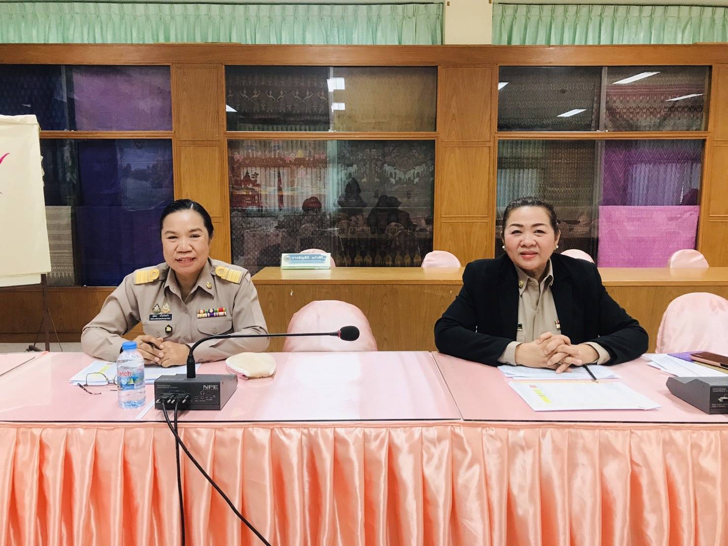พช.มหาสารคาม ประชุมผู้บริหาร ผู้อำนวยการกลุ่มงาน ติดตามความคืบหน้าการขับเคลื่อนงานตามประเด็นเน้นย้ำ 10+1