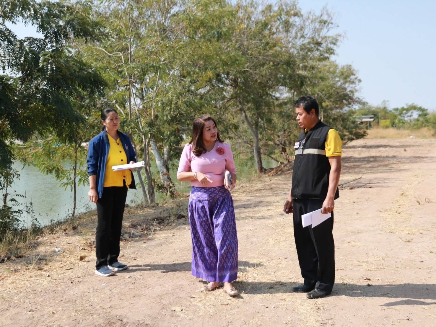 พช.มหาสารคาม ร่วมกับสำนักงานโยธาธิการและผังเมืองจังหวัดมหาสารคาม ขับเคลื่อนโครงการพัฒนาพื้นที่ต้นแบบ เพื่อพัฒนาคุณภาพชีวิตแบบอารยเกษตร ตามแนวพระราชดำริ จังหวัดมหาสารคาม